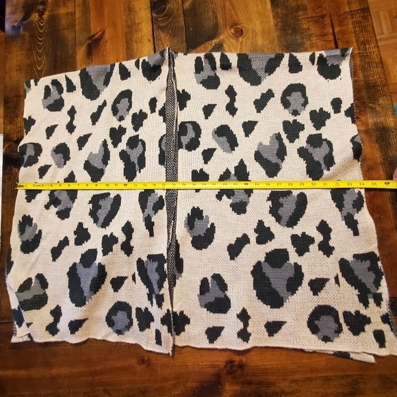 One Size Open Front Cardigan - Grey Tan/Animal Print - Picture 7 of 9